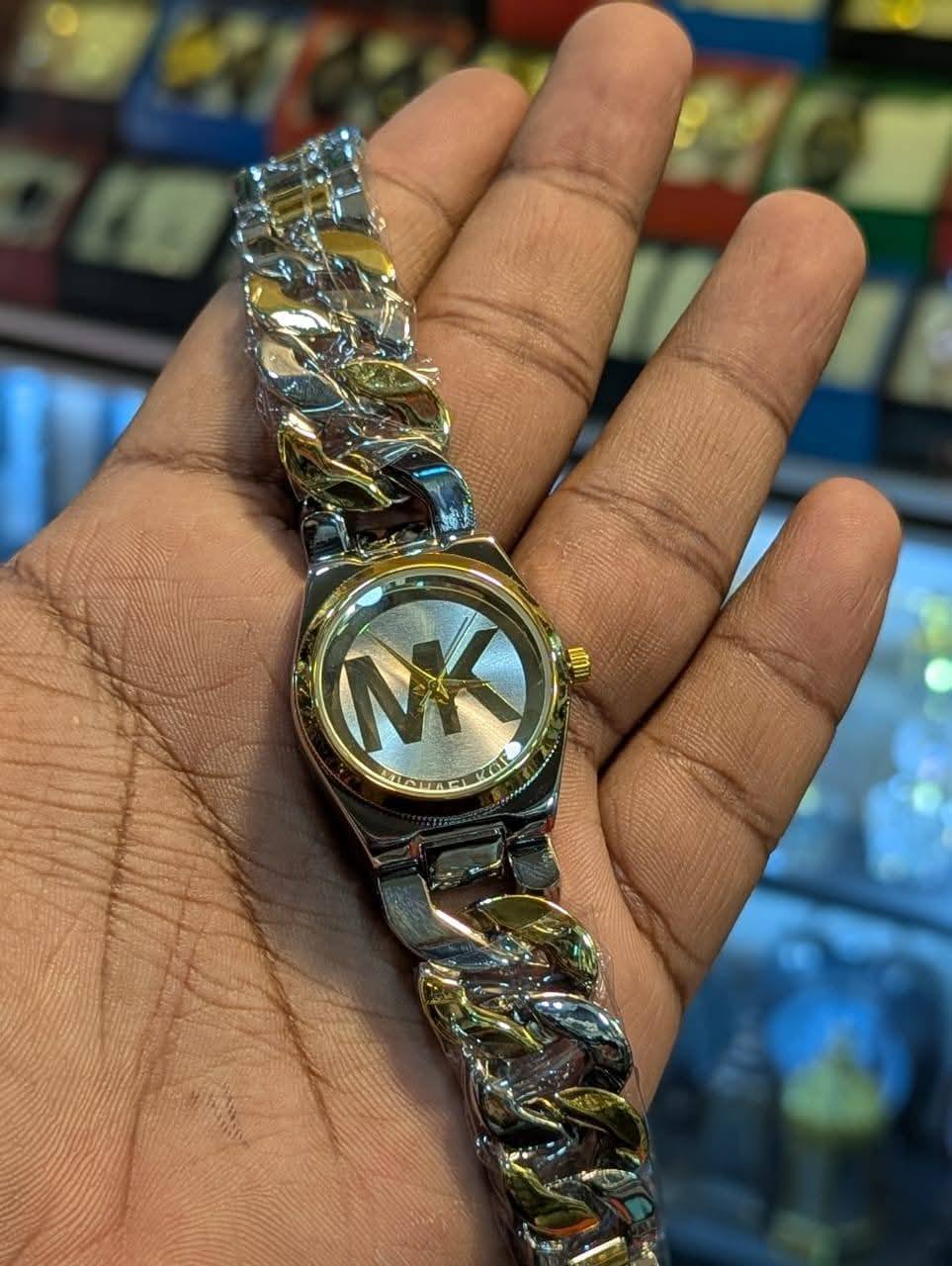 MK Watch white Dill